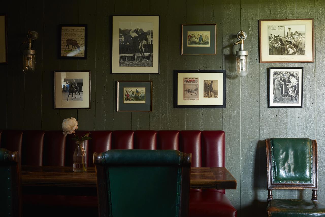 The Pheasant Inn Hungerford Exterior foto
